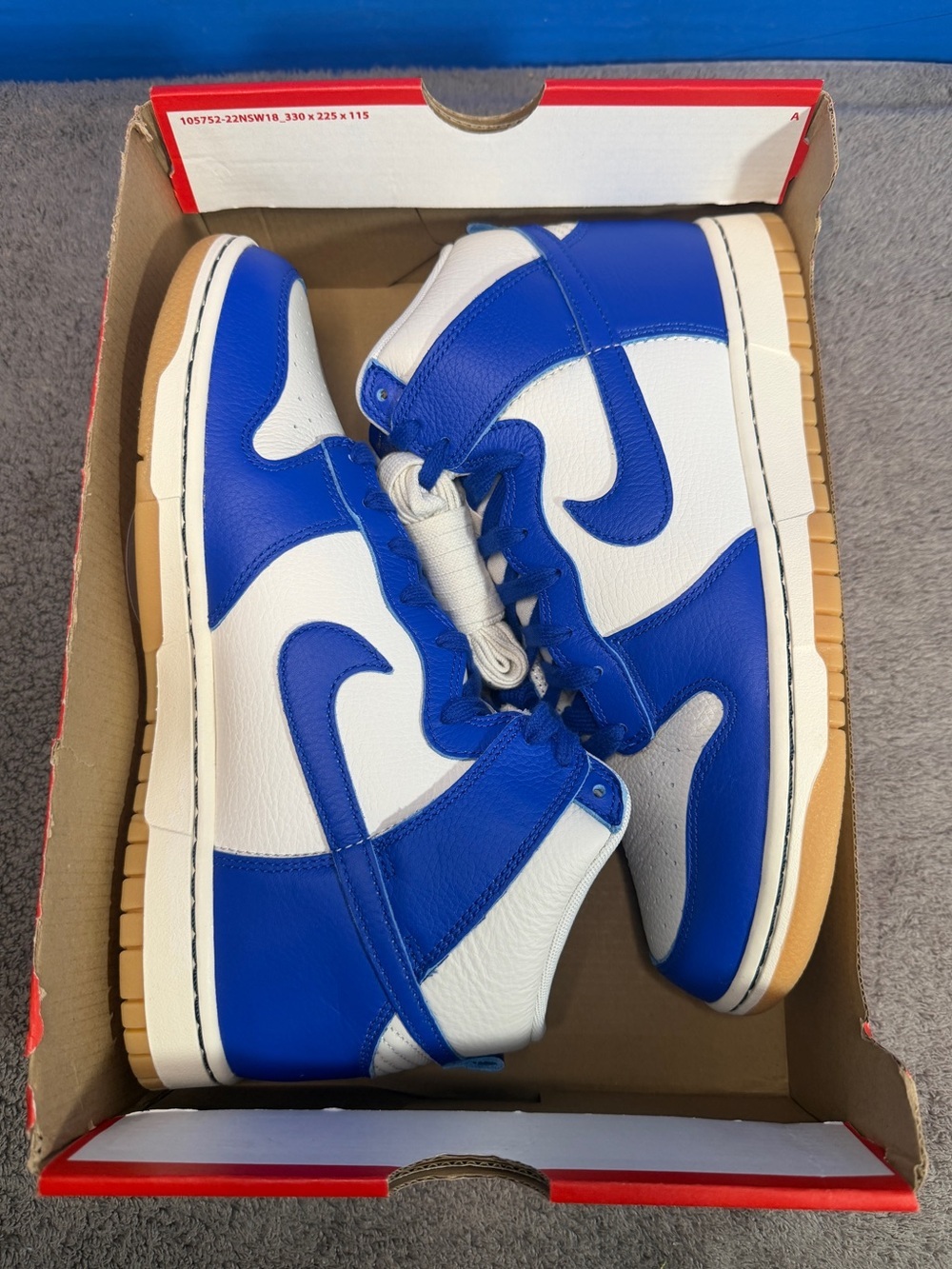 Nike dunk hi SE
'racer blue gum'
Brand new - Picture 7 of 9